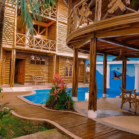 Hostal Poseidon بويرتو كايو المظهر الخارجي الصورة
