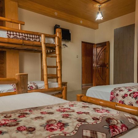 Hostal Poseidon بويرتو كايو المظهر الخارجي الصورة